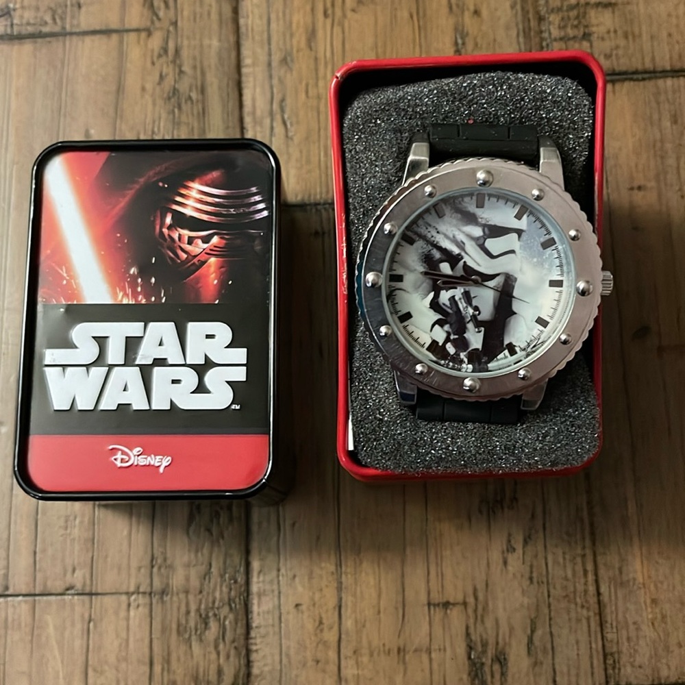 Disney Star Wars Storm Trooper analog watch